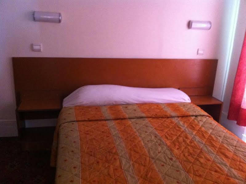 Grand Magenta Hotel Parigi