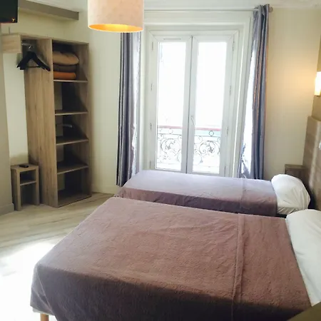 Hotel Grand Magenta Paris